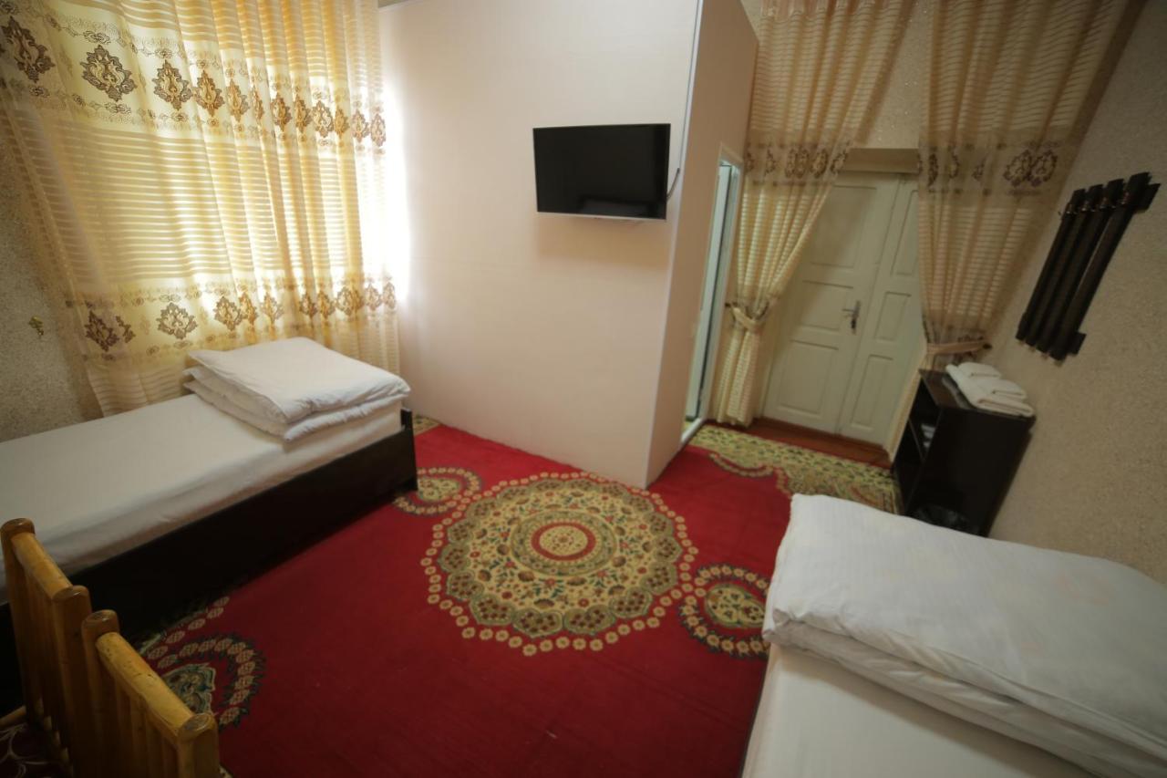 Fayz Guest House Chiva Exteriér fotografie